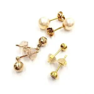 18金(K18) アクセサリー 石付ピアス6点 買取相場