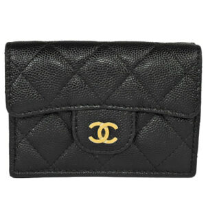 シャネル(CHANEL) 三つ折り財布 小銭入れ付Wホック キャビアスキン マトラッセ ココマーク AP0230 8桁 28番台 ABランク 買取相場