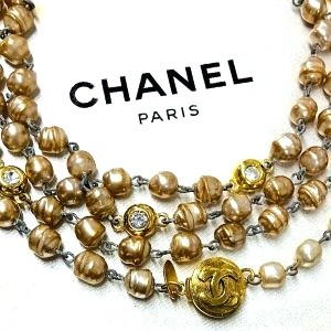 シャネル(CHANEL) ネックレス フェイクパール ラインストーン メタル BCランク 買取相場