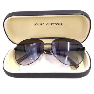 ルイ・ヴィトン(Louis Vuitton) サングラス アティチュード ダミエ Z0338U Bランク 買取相場