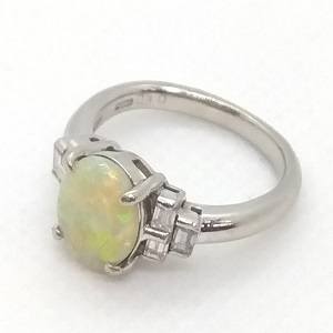 オパール O(1.67ct D(0.30ct Pt900 リング 買取相場