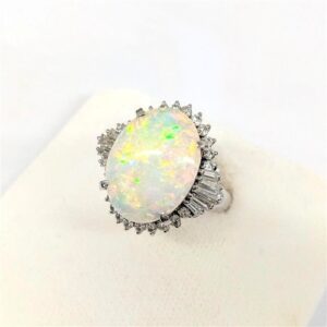 オパール O(5.40ct メレダイヤモンド MD(0.82ct Pt900 リング 買取相場