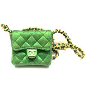 シャネル(CHANEL) ショルダーバック ミニミニショルダーポシェット マトラッセ サテン BCランク 買取相場