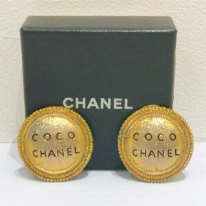 シャネル(CHANEL) イヤリング ココマーク メッキ ゴールドカラー Bランク 買取相場
