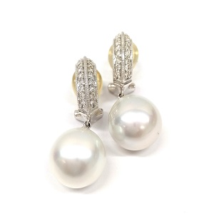 パール 約6.0mm メレダイヤ MD)0.25ct K18WG ピアス 買取相場