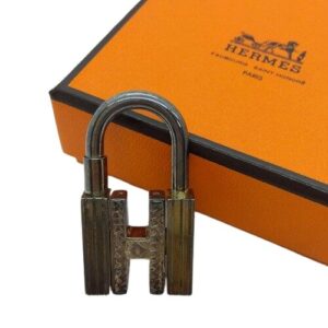 エルメス (Hermès) トゥアレグ カデナ SV925 チャーム Ｂランク 買取相場