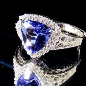 タンザナイト T(3.15ct メレダイヤ MD(0.33ct Pt900 リング 買取相場