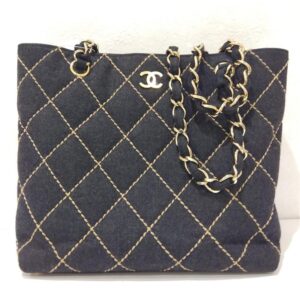 シャネル(CHANEL) ワイルドステッチ チェーントートバッグ Bランク 買取相場