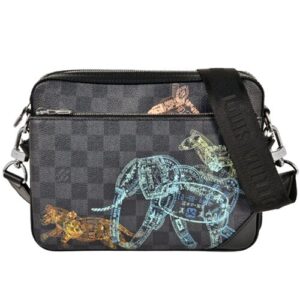 LOUIS VUITTON(ルイ・ヴィトン) ダミエグラフィット トリオメッセンジャー アニマル N58040 コインパース無し Bランク 買取相場