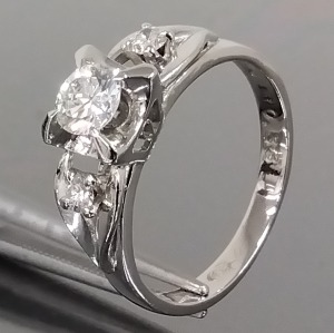 ダイヤモンド D(0.33ct G SI1 Pt900 リング 買取相場