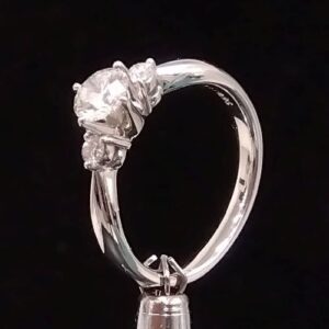 ダイヤモンド D(0.35ct 0.06ct I SI2 Pt950 リング 買取相場