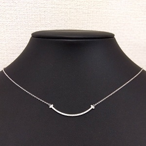 ティファニー(Tiffany&CO) アクセサリー Ｔスマイルスモールネックレス 18金ホワイトゴールド(K18WG) ダイヤモンド付 ABランク 買取相場