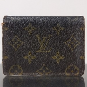 ルイ・ヴィトン(Louis Vuitton) カード パスポートケース ポルト2カルト・ヴェルティカル モノグラム M60533 Cランク 買取相場