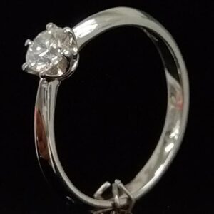 ダイヤモンド D(0.309ct H SI1 Pt900 リング 買取相場