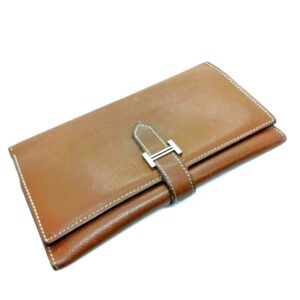 エルメス(Hermès) ベアン デュプリ ゴールド シルバー金具 三つ折り財布 Cランク 買取相場