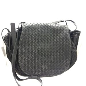 ボッテガヴェネタ(Bottega Veneta) イントレチャート ショルダーバッグ 黒 Bランク 買取相場